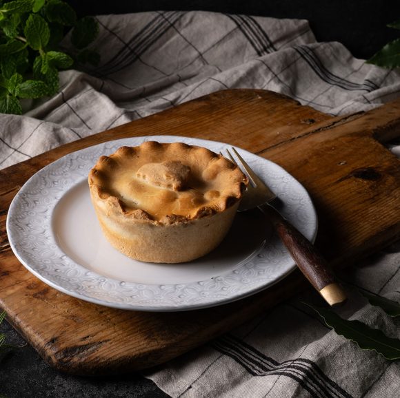 Handmade Steak & Ale Pie (270g)